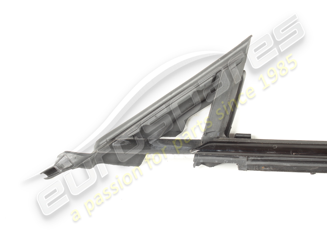 raschiatore esterno finestrino anteriore sx completo usato ferrari. numero parte 880286 (2)