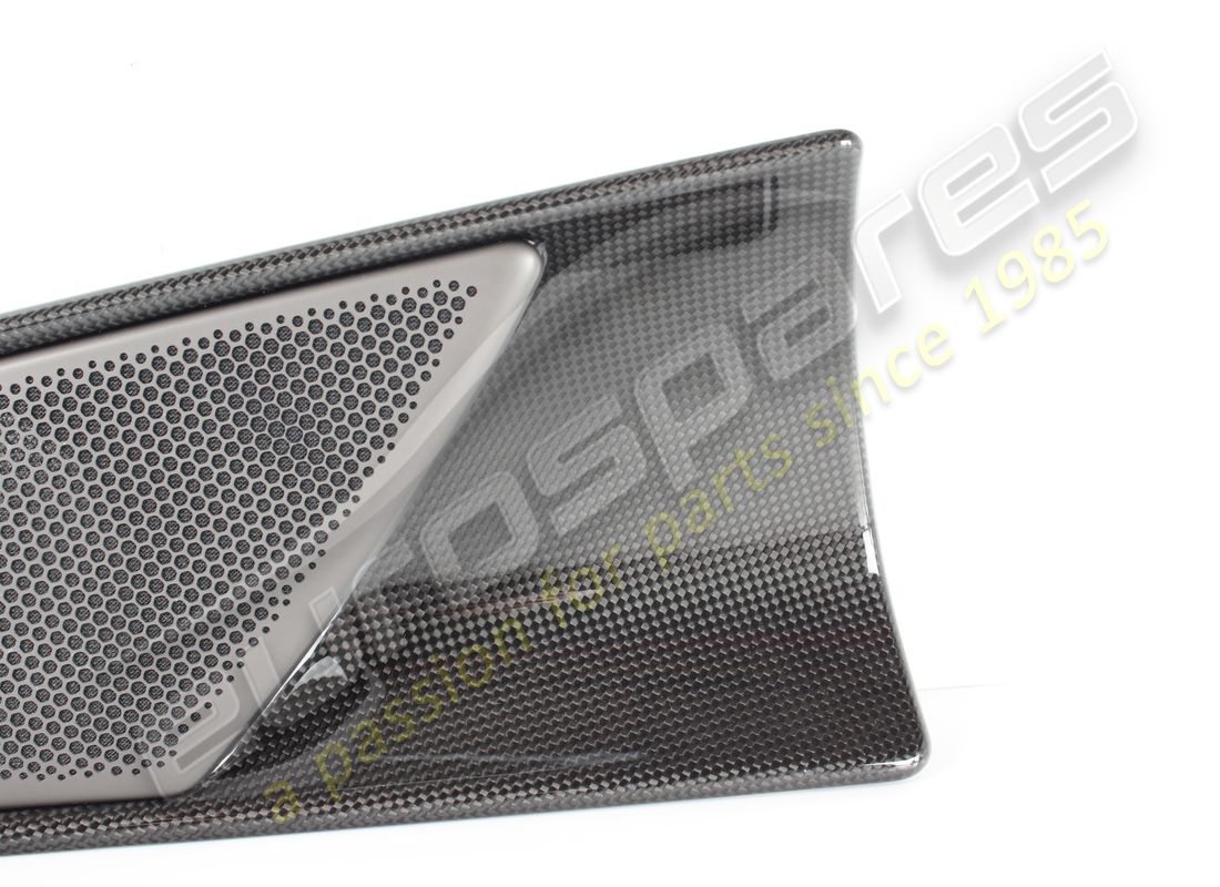 usato ferrari medaglione sup. post. dx car. numero parte 749078 (2)