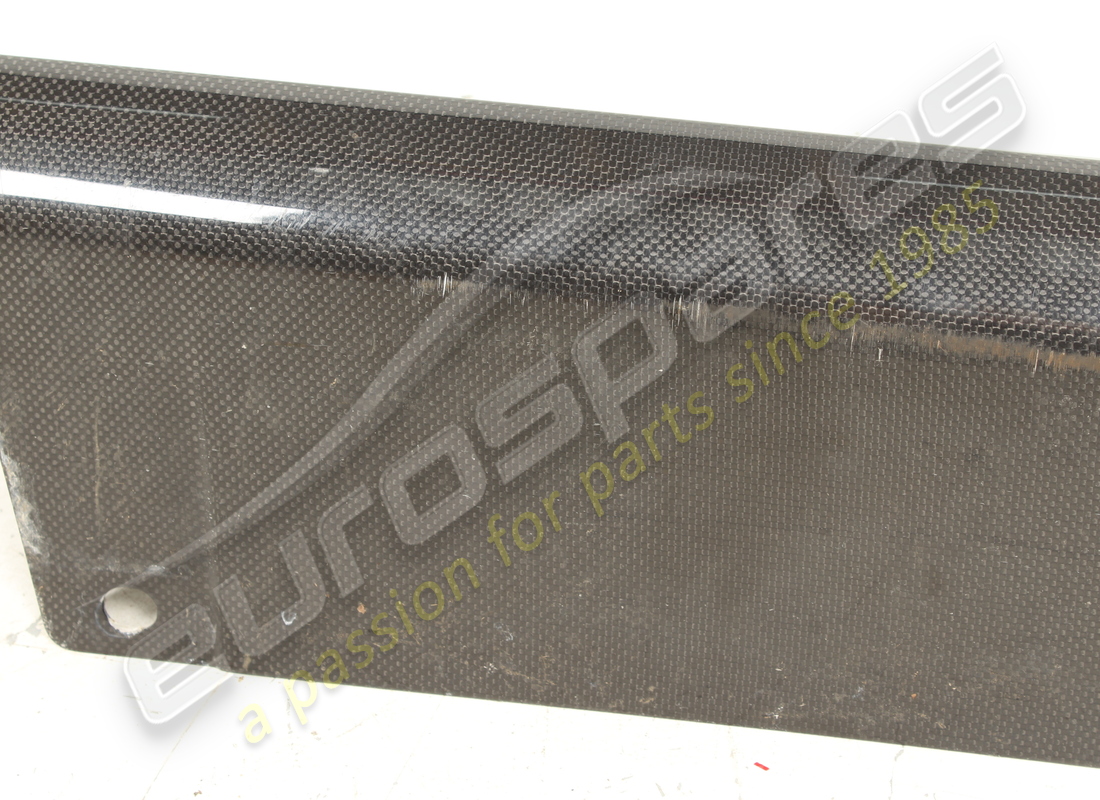 copertura soglia esterna sx completa ferrari danneggiata. numero parte 89130200 (4)
