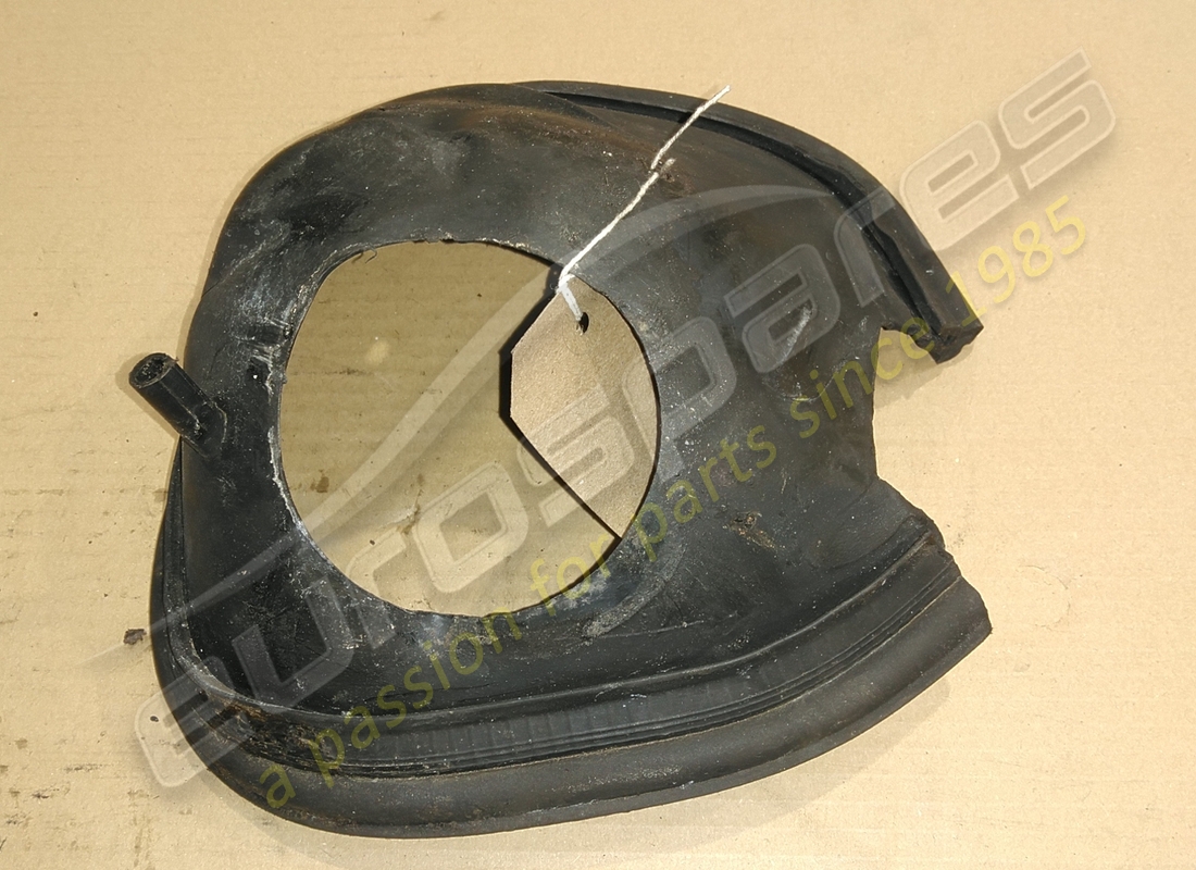 copertura ferrari usata. numero parte 40038705 (2)