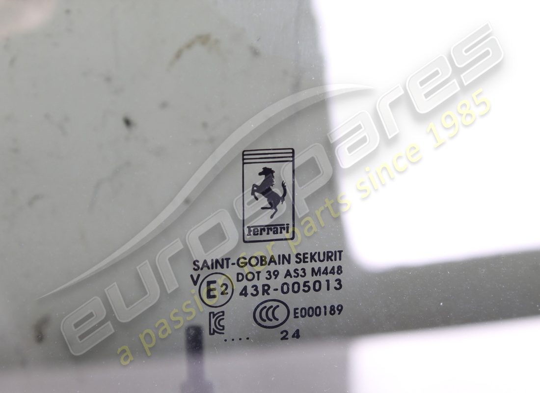 vetro e cornice eurospares usati. numero parte eap1481235 (2)