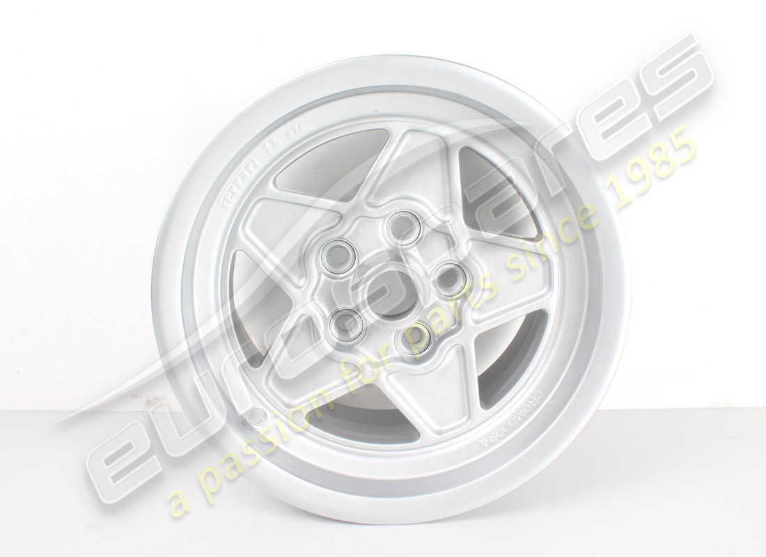 RUOTA RICONDIZIONATA Ferrari CROMODORA 7.5X14 . NUMERO PARTE 111290 (1)
