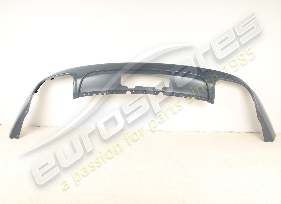 nuova maserati copertura paraurti posteriore. numero parte 670079983 (1)