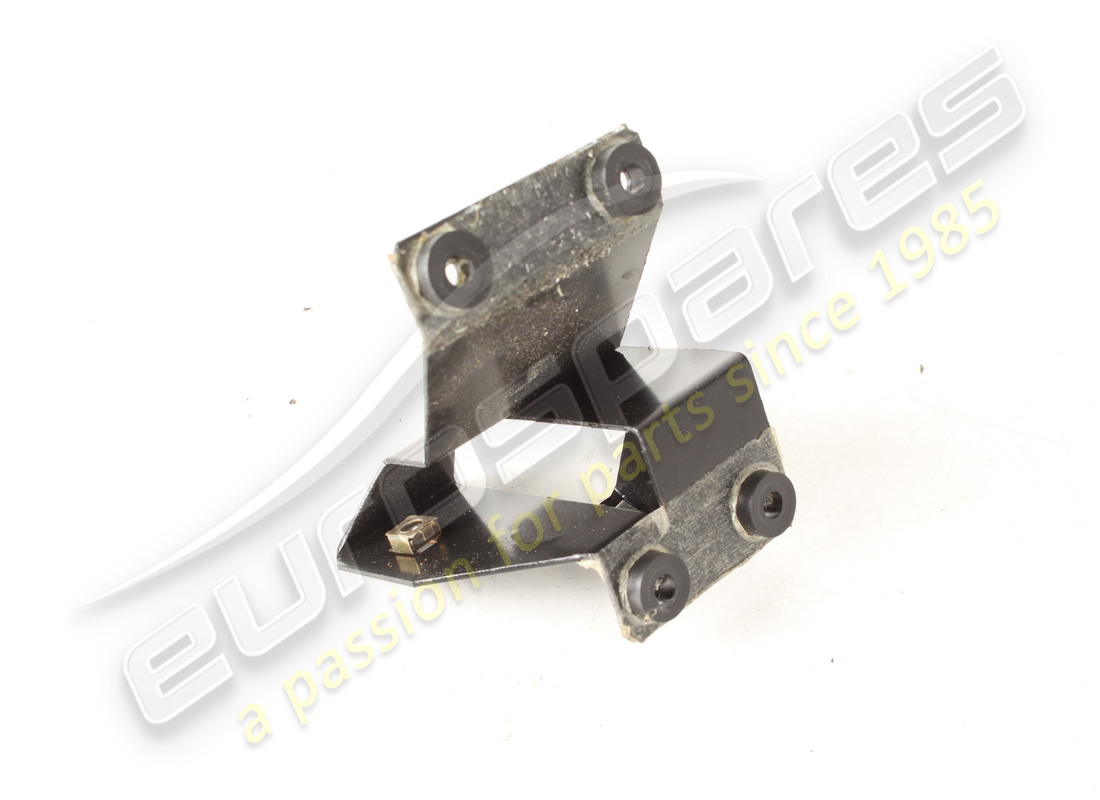 USATO Ferrari STAFFA SX. NUMERO PARTE 67000300 (1)