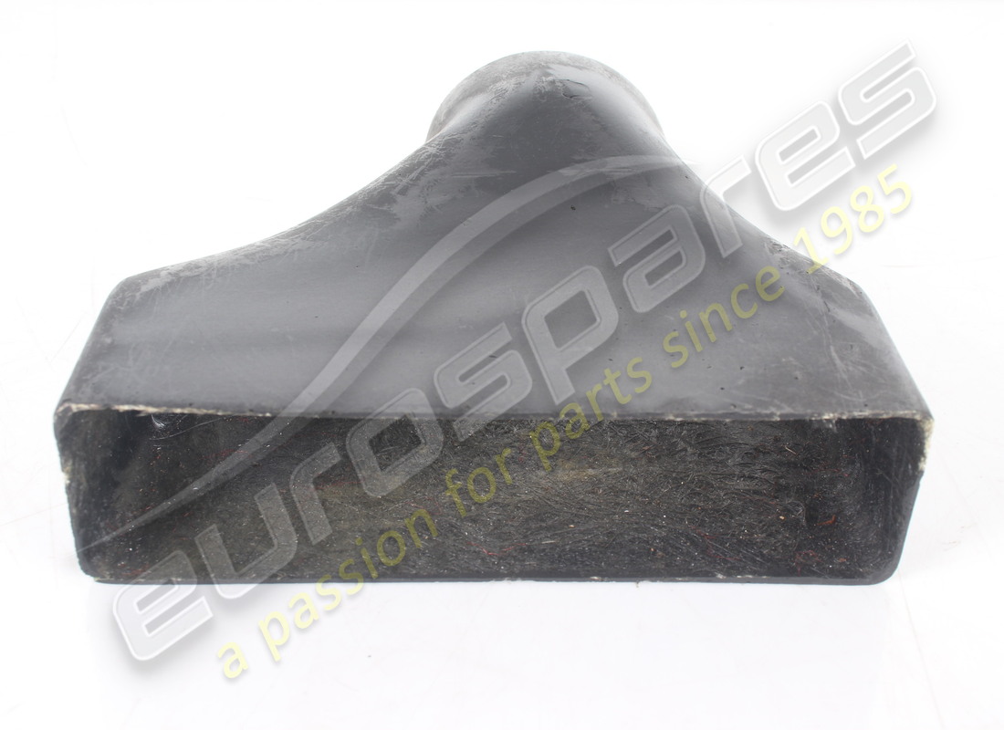 TRASPORTATORE ARIA CONDIZIONATA USATO Ferrari RHD . NUMERO PARTE 60375300 (1)