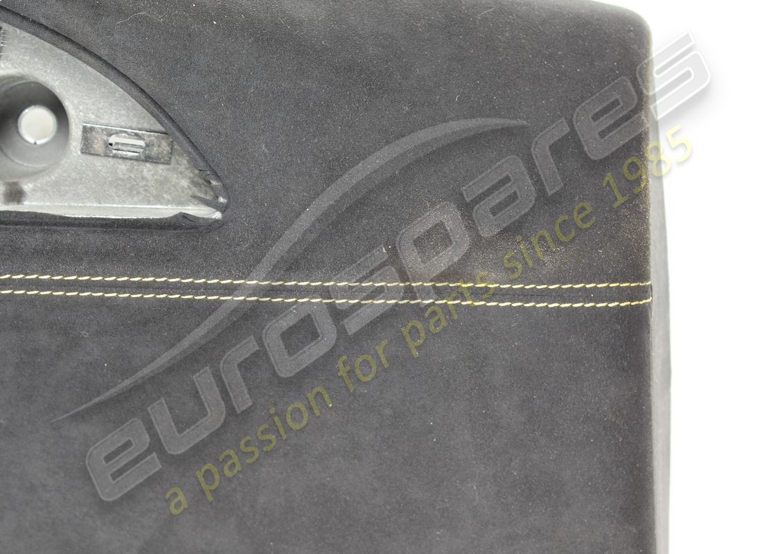 pannello posteriore sx completo usato ferrari. numero parte 869541 (2)