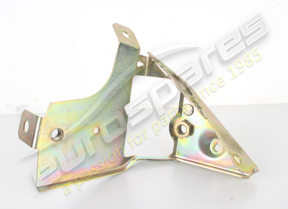 nuova ferrari staffa sx. numero parte 66401400 (1)