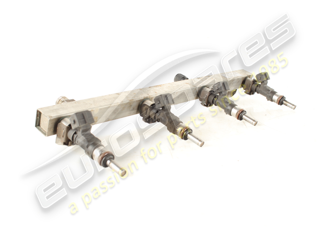 TUBO CARBURANTE Maserati USATO CON INIETTORI. NUMERO PARTE 215337 (1)