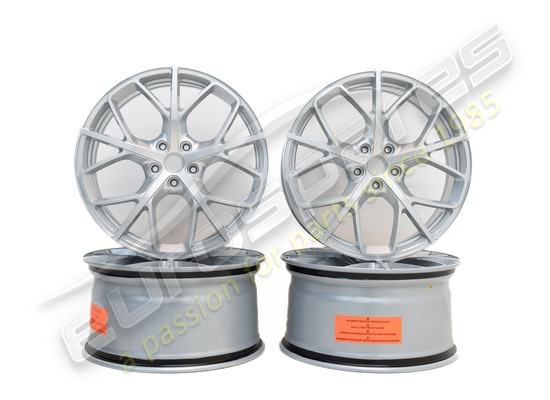 nuovo ferrari ruote forgiate originali 20, finitura verniciata, argento brillante codice articolo 70004983