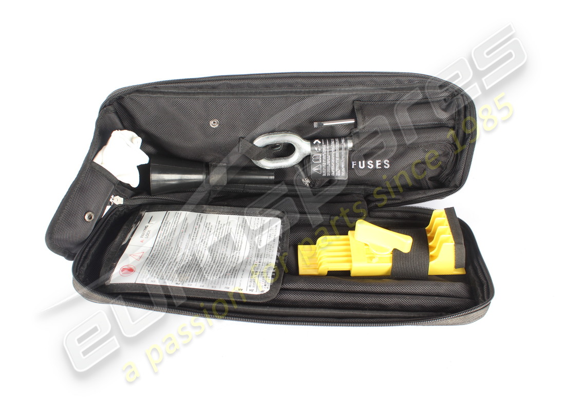 borsa kit attrezzi completa ferrari usata. numero parte 748569 (3)