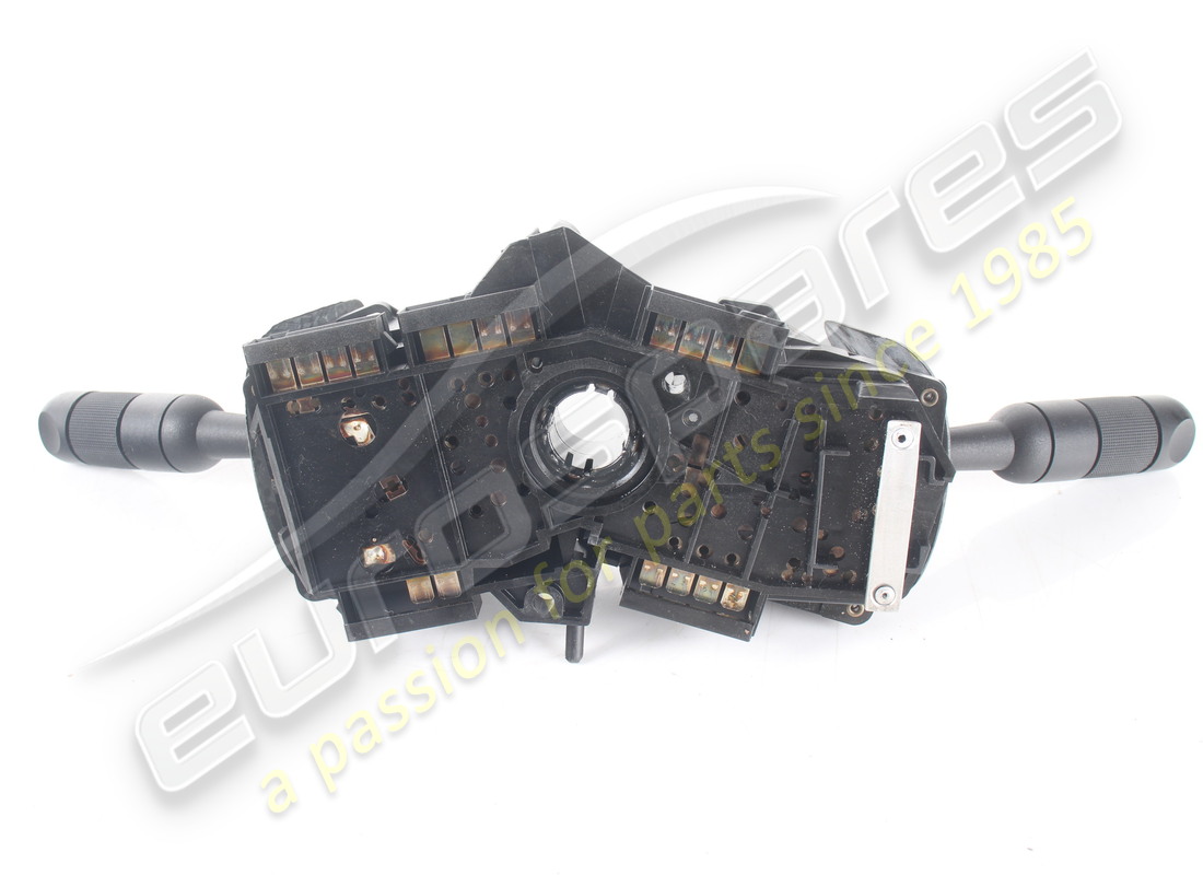 USATO MASERATI GRUPPO INTERRUTTORE PIANTONE STERZO. NUMERO PARTE 159411 (6) usato maserati gruppo interruttore piantone sterzo. numero parte 159411 (6)