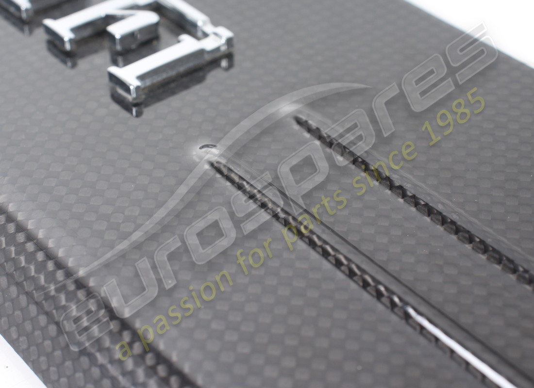 USATO FERRARI PEDANA DESTRA. NUMERO PARTE 86873500 (4) usato ferrari pedana destra. numero parte 86873500 (4)