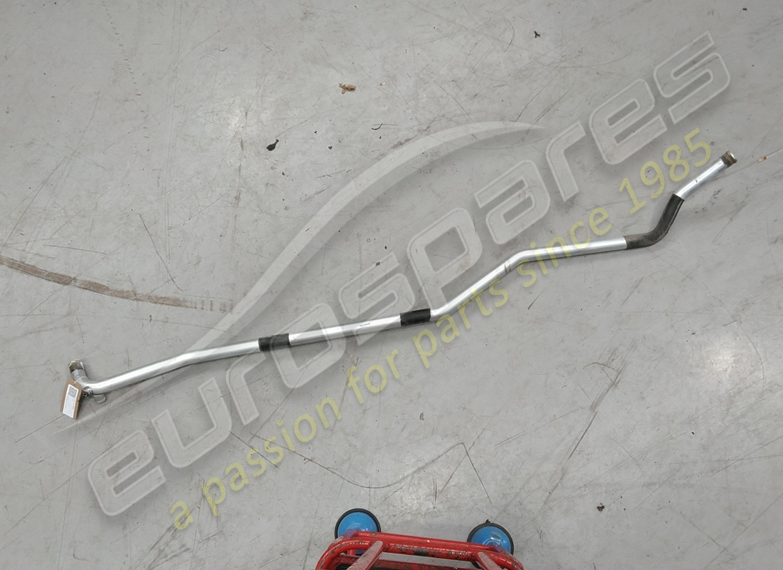 TUBO Lamborghini USATO, DALLA TESTATA DEL CILINDRO/RAFFREDDATORE. NUMERO PARTE 07L121494 (1)