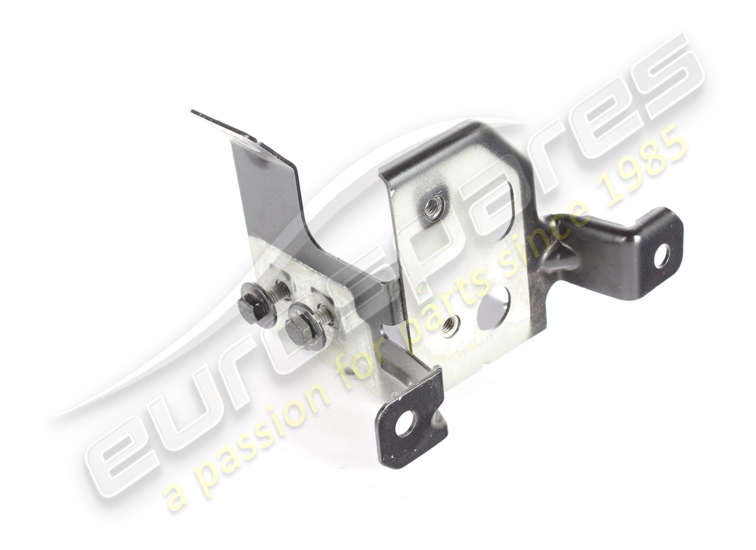 supporto parafango anteriore sx usato maserati. numero parte 670217114 (2)