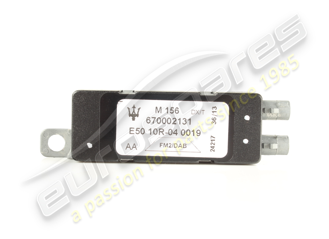 AMPLIFICATORE Maserati FM2/DAB USATO. NUMERO PARTE 670002131 (1)