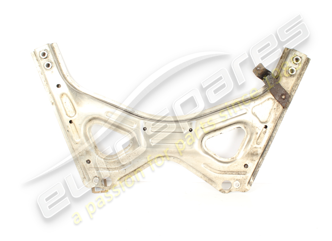 USATO Maserati RINFORZO TELAIO ANTERIORE CROCE . NUMERO PARTE 670002928 (1)