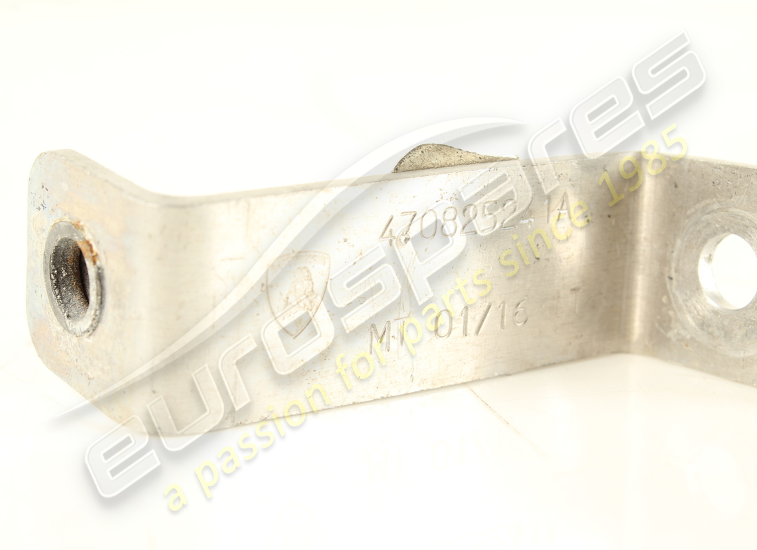parentesi lamborghini usata. numero parte 470825241a (2)