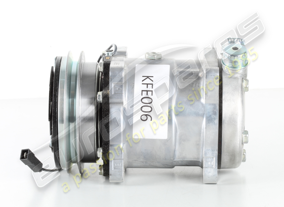 NUOVO COMPRESSORE A/C OE. NUMERO PARTE 147895 (2) nuovo compressore a/c oe. numero parte 147895 (2)