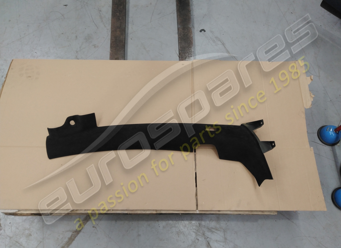 usato lamborghini pannello di rivestimento, pilastro. numero parte 476867352b (2)
