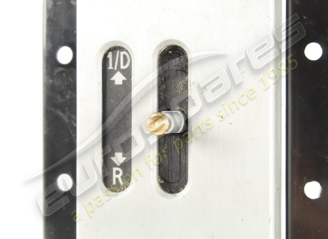 PANNELLO DI CONTROLLO RETROMARCIA DANNEGGIATO MASERATI. NUMERO PARTE 237393 (4) pannello di controllo retromarcia danneggiato maserati. numero parte 237393 (4)