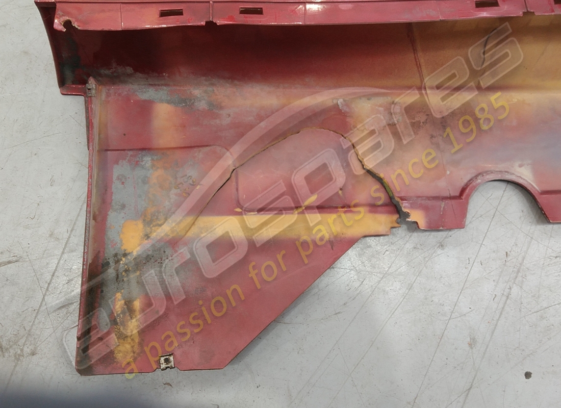 coperchio bilanciere lamborghini danneggiato, sinistro. numero parte 400853563 (2)