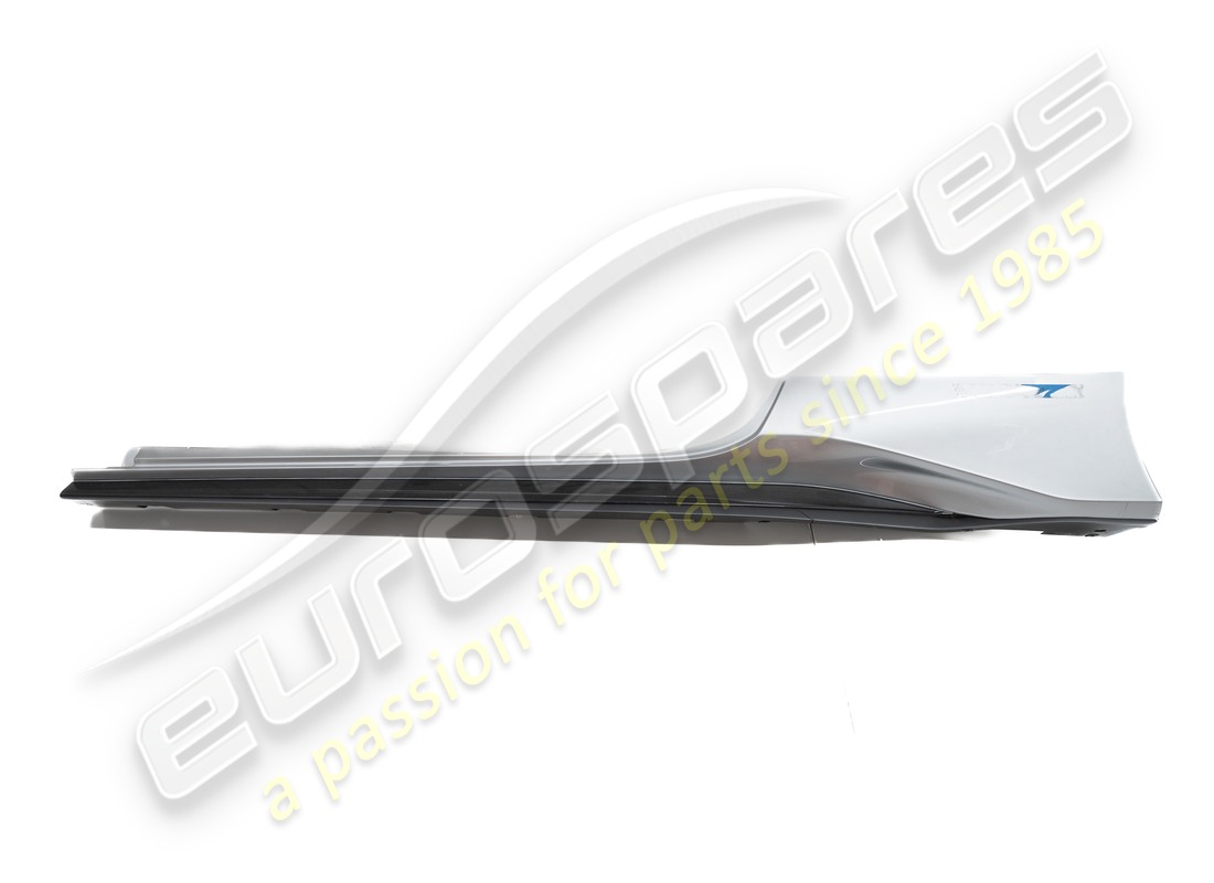 USATO Ferrari RIVESTIMENTO SOTTOPORTA SX COMPLETO. NUMERO PARTE 766055 (1)