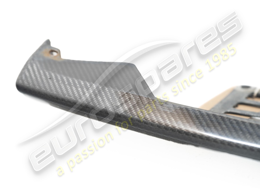 pannelli di sottoporta allargati usati lamborghini. numero parte 470853760a (2)
