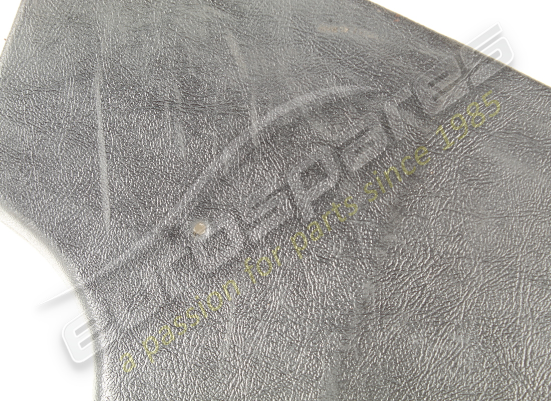 usato ferrari tappeto presa aria lato destro lhd numero parte 2556220600 (4)