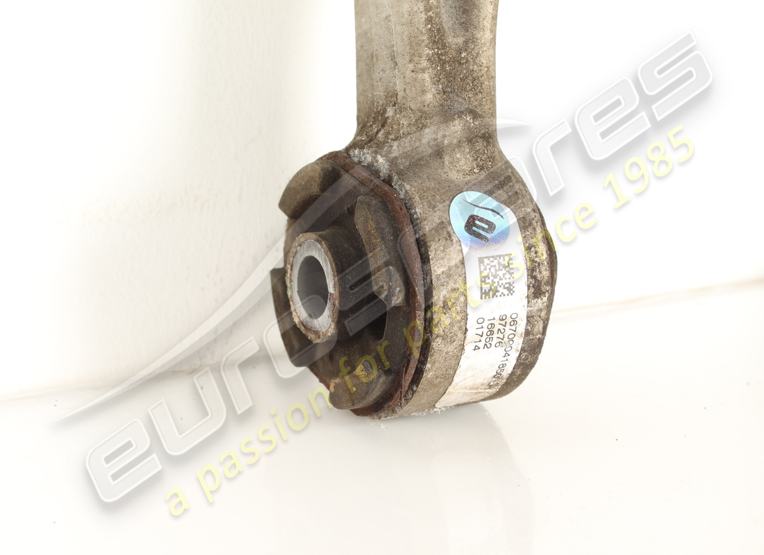 usato maserati leva superiore sospensione anteriore sinistra. numero parte 670004185 (3)