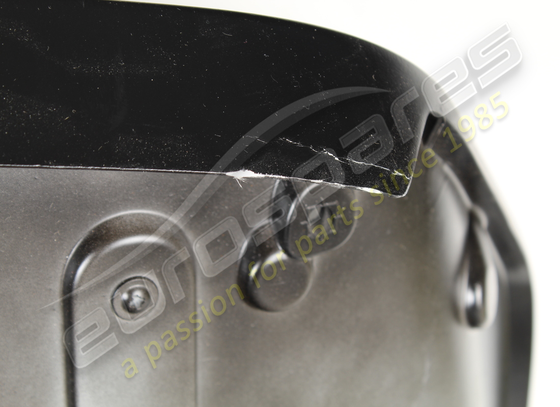 NUOVO (ALTRO) FERRARI DIFFUSORE POSTERIORE NERO. NUMERO PARTE 69140500 (6) nuovo (altro) ferrari diffusore posteriore nero. numero parte 69140500 (6)