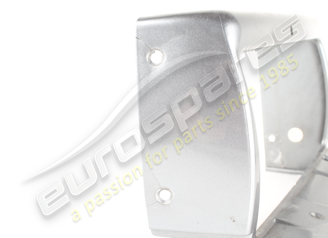 telaio fanale sx usato ferrari. numero parte 65412110 (2)