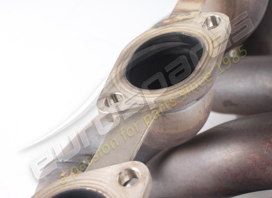 FERRARI COLLETTORE DI SCARICO DX COMPLETO USATO. NUMERO PARTE 281030 (5) ferrari collettore di scarico dx completo usato. numero parte 281030 (5)