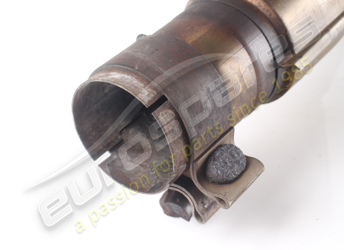 USATA FERRARI ESTENSIONE POSTERIORE DX. NUMERO PARTE 325601 (6) usata ferrari estensione posteriore dx. numero parte 325601 (6)