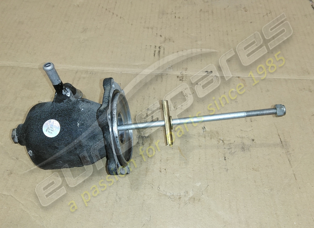 MANDRINO Ferrari USATO PER SERBATOIO CARBURANTE. NUMERO PARTE 181233 (1)