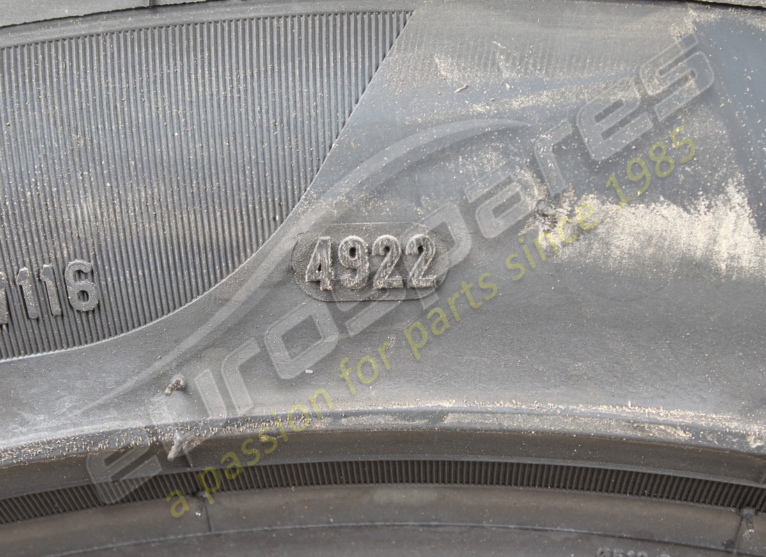 nuovo maserati pneumatico pirelli p zero xl mgt, 295/40 r20 (110y). numero parte 670034882 (5)