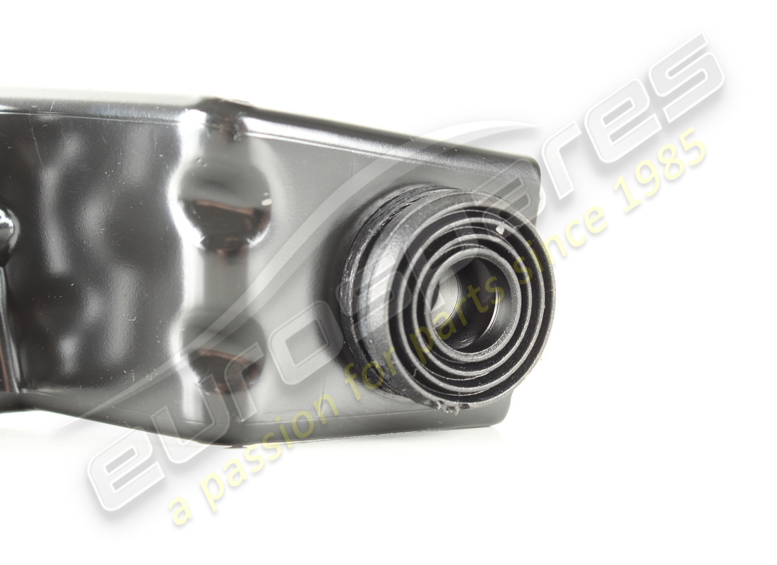 NUOVO MASERATI STAFFA SINISTRA. NUMERO PARTE 675001572 (2) nuovo maserati staffa sinistra. numero parte 675001572 (2)