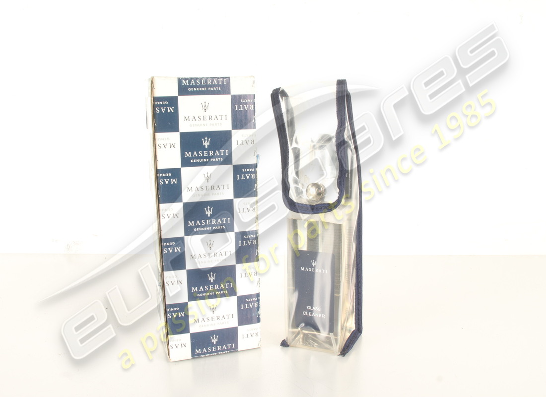 nuovo maserati pulitore per vetri 100ml. codice articolo 940000108 (1)