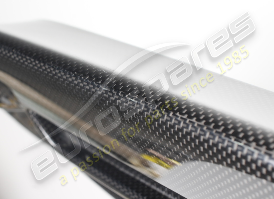 nuovo ferrari diffusore posteriore in carbonio. numero parte 887758 (13)