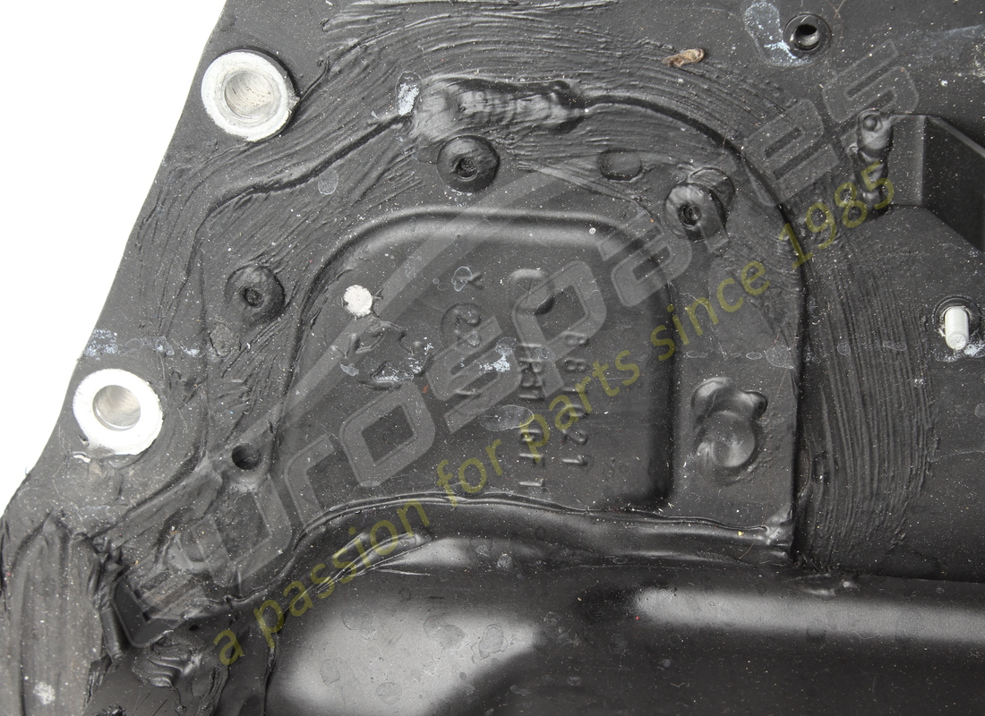 lunotto posteriore completo usato eurospares con sollevatore e vasca. numero parte eap1563085 (4)
