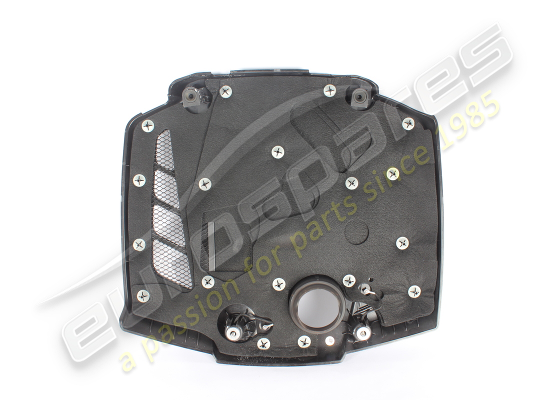 scudo estetico motore usato maserati. numero parte 670156720 (2)