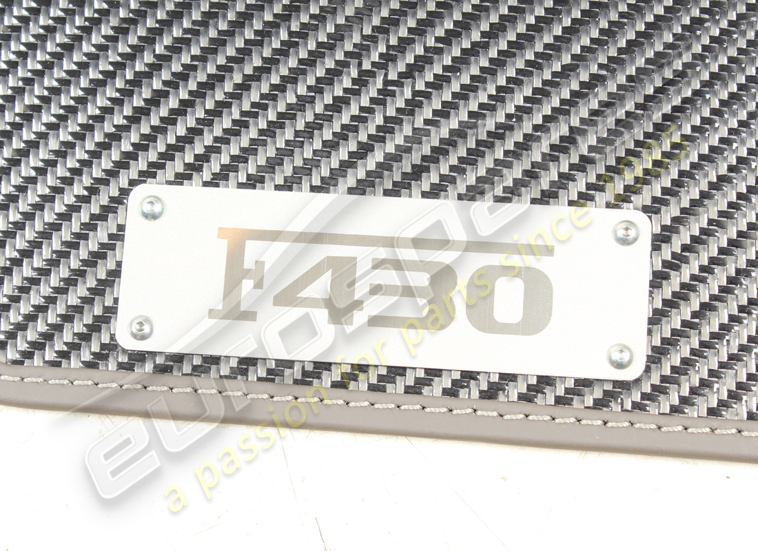 nuovo ferrari f430 tappetino in carbonio senza estintore. numero parte 70002875 (4)