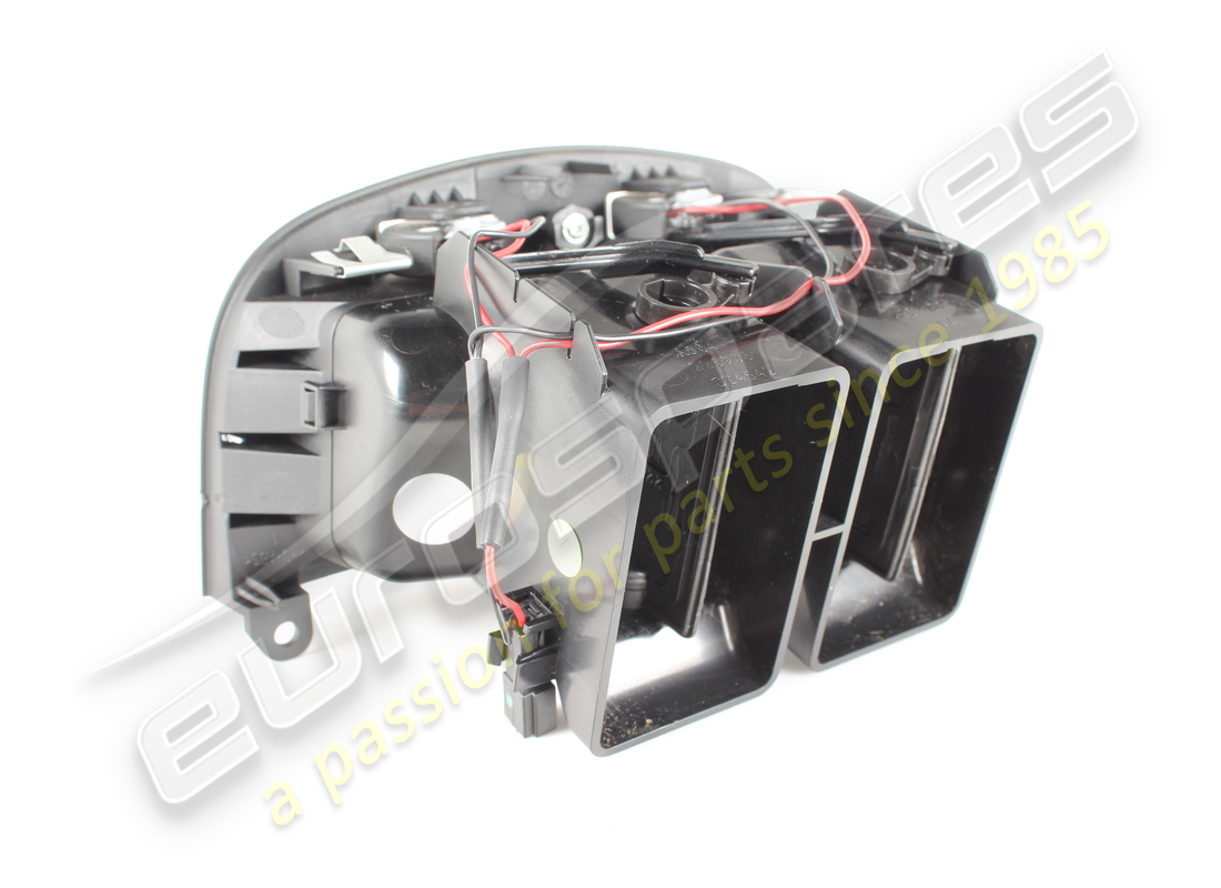 USATA MASERATI APERTURA ARIA.. NUMERO PARTE 670011357 (3) usata maserati apertura aria.. numero parte 670011357 (3)