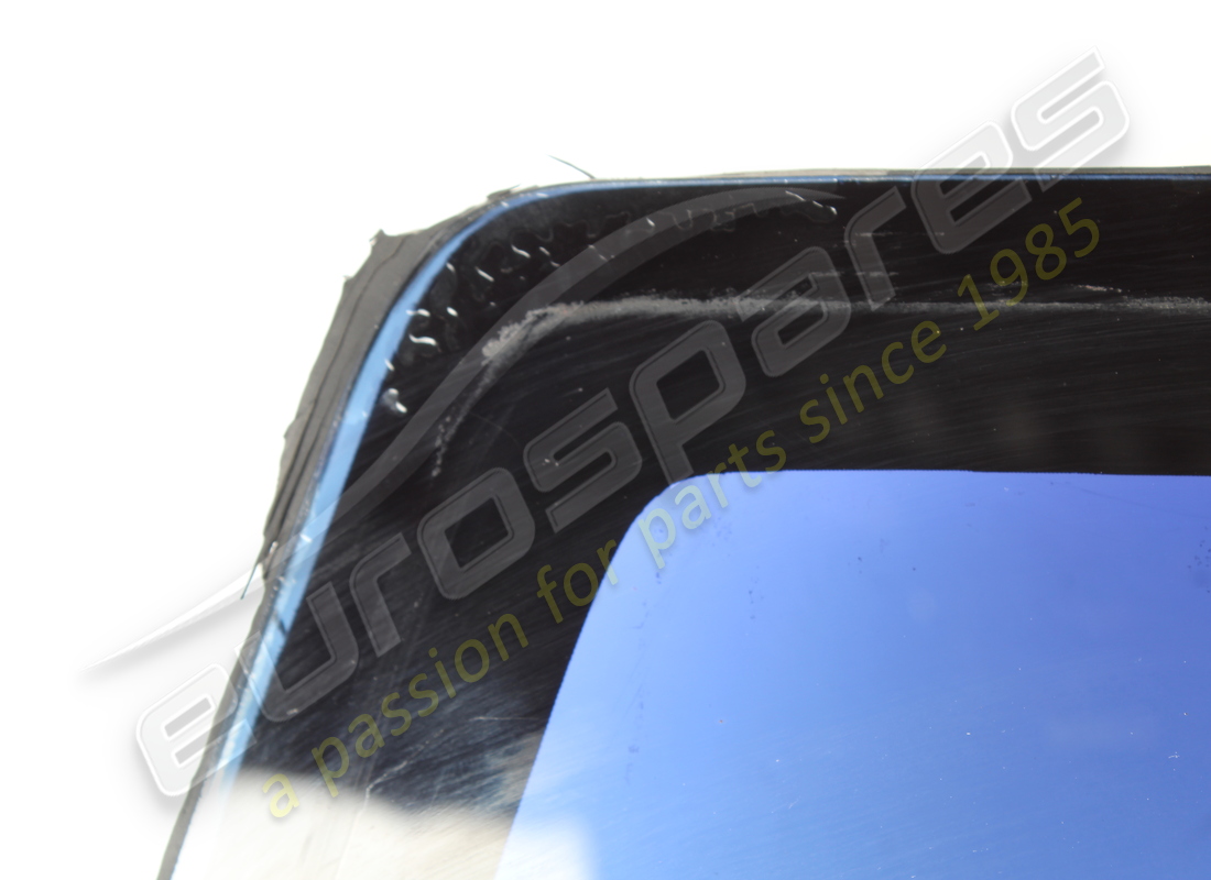 parabrezza anteriore usato ferrari con fissaggio specchietto. numero parte 63229600 (3)