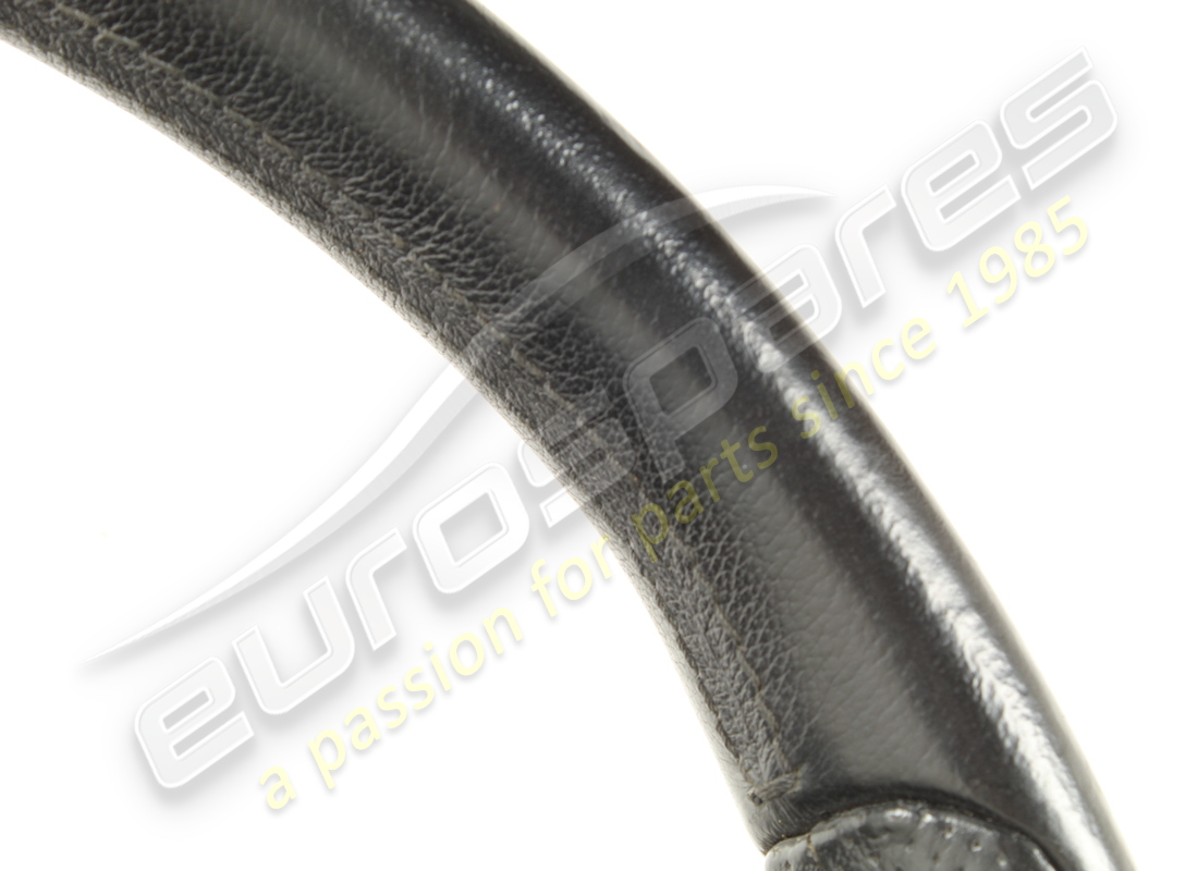 USATO MASERATI RUOTA STERZO, NERA L. (STD). NUMERO PARTE 387800104 (3) usato maserati ruota sterzo, nera l. (std). numero parte 387800104 (3)