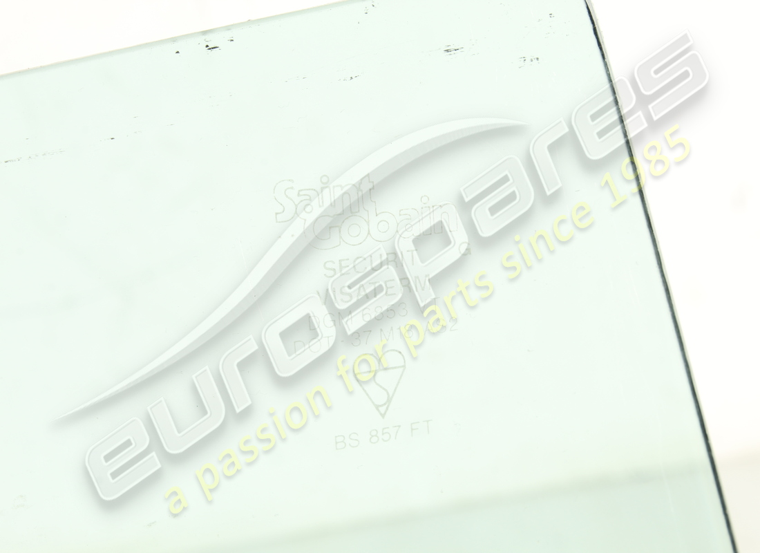 finestrino quarter rhr ferrari usato 412. numero parte 2574201610 (2)