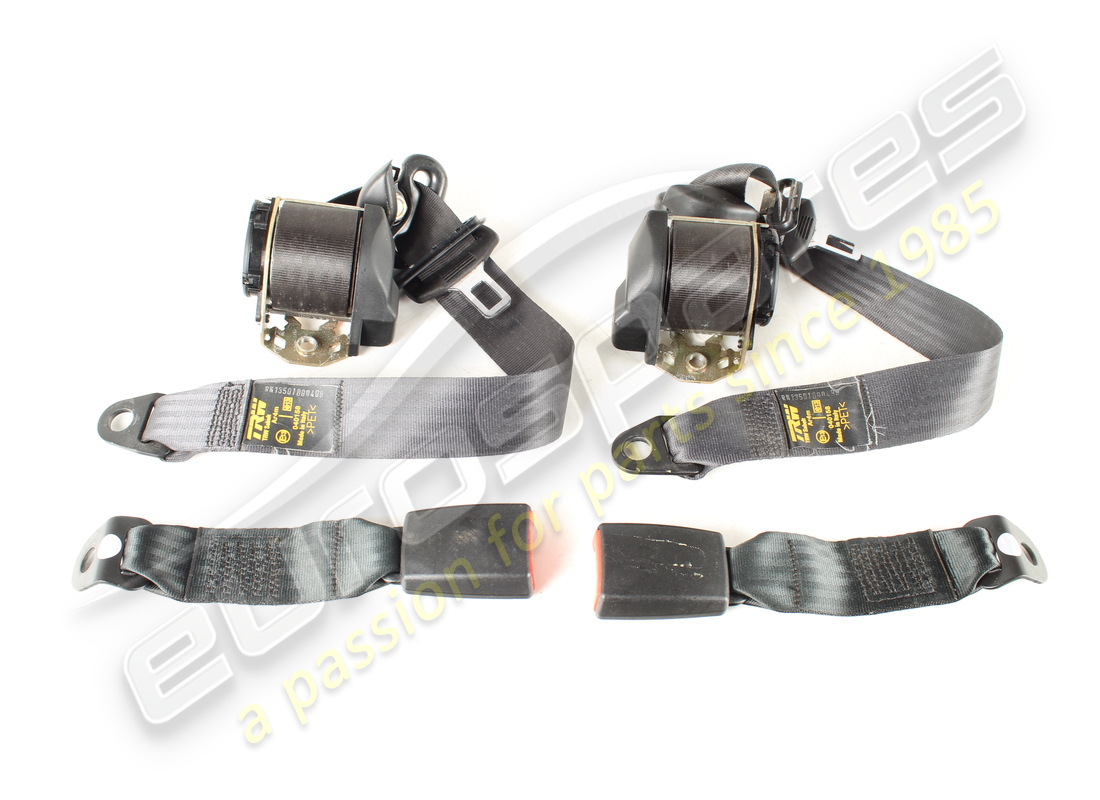 USATO Maserati KIT CINTURE DI SICUREZZA POSTERIORI M338A . NUMERO PARTE 388150018 (1)