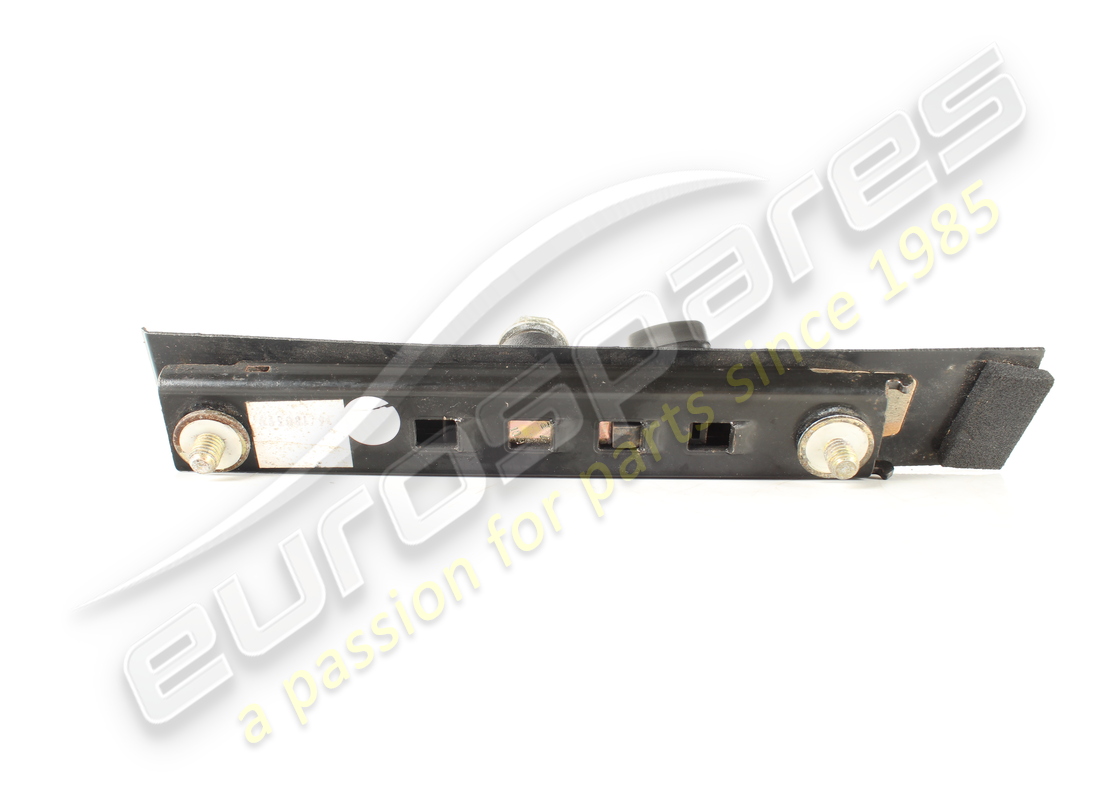 MASERATI PROTEZIONE COMPLETA PER SLOT USATA. NUMERO PARTE 388300100 (2) maserati protezione completa per slot usata. numero parte 388300100 (2)