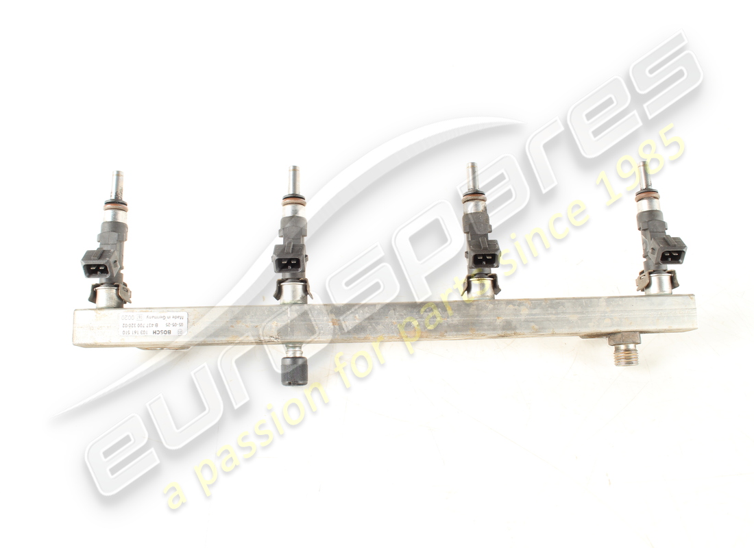 tubo carburante maserati usato con iniettori. numero parte 215337 (4)