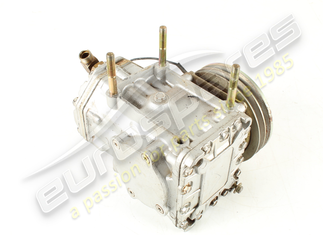 compressore a/c ferrari usato (tipo filettato). numero parte 111222 (4)