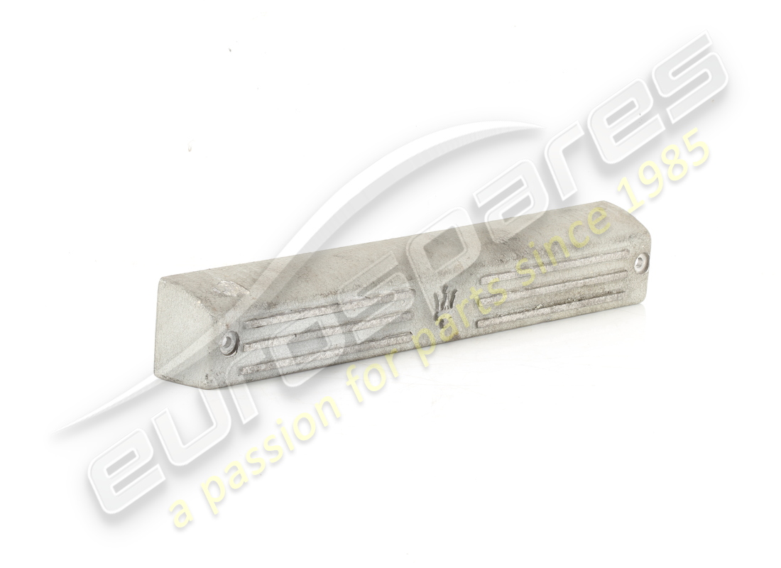 copertura bobina superiore lamiera sx usata maserati. numero parte 585000901 (2)